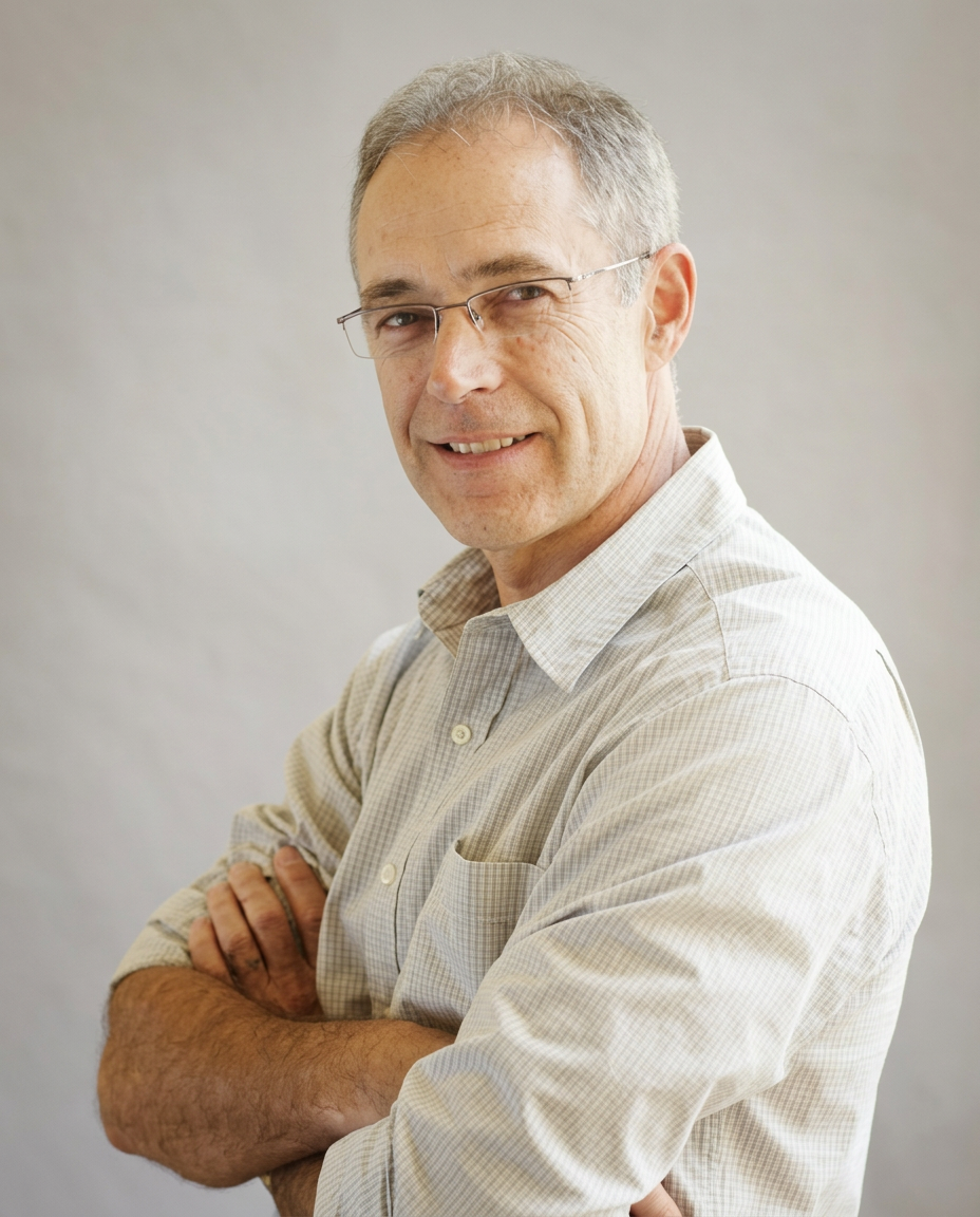 Dr Tamás Karvász