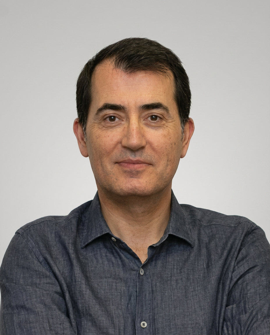 Dr Murat Üstün
